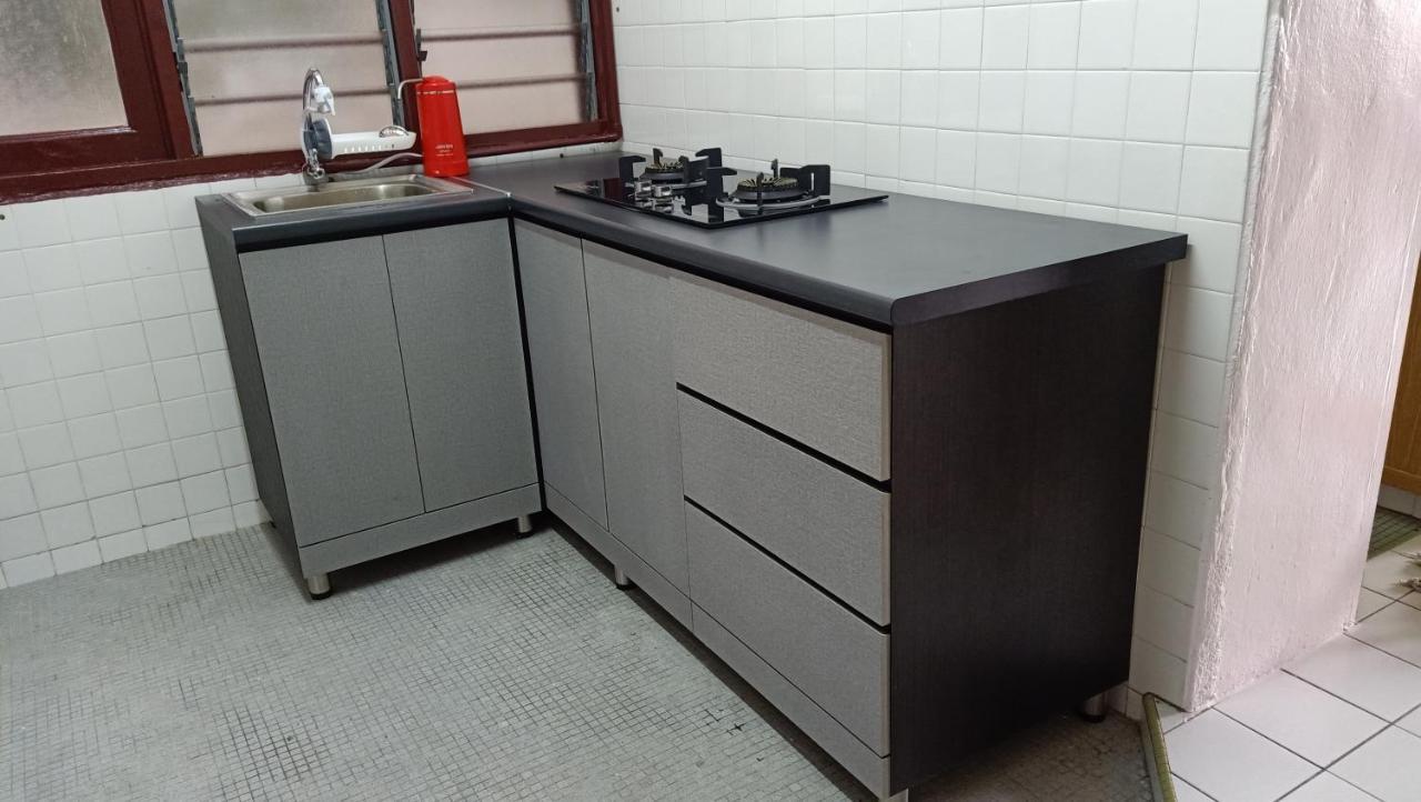 Snoopy Homestay Two Bedroom Batu Pahat Eksteriør billede