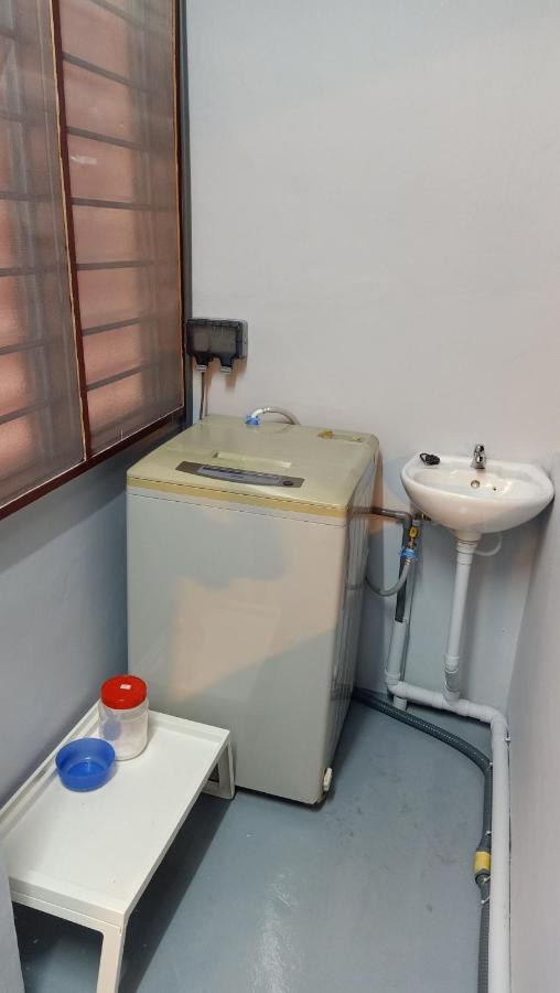 Snoopy Homestay Two Bedroom Batu Pahat Eksteriør billede